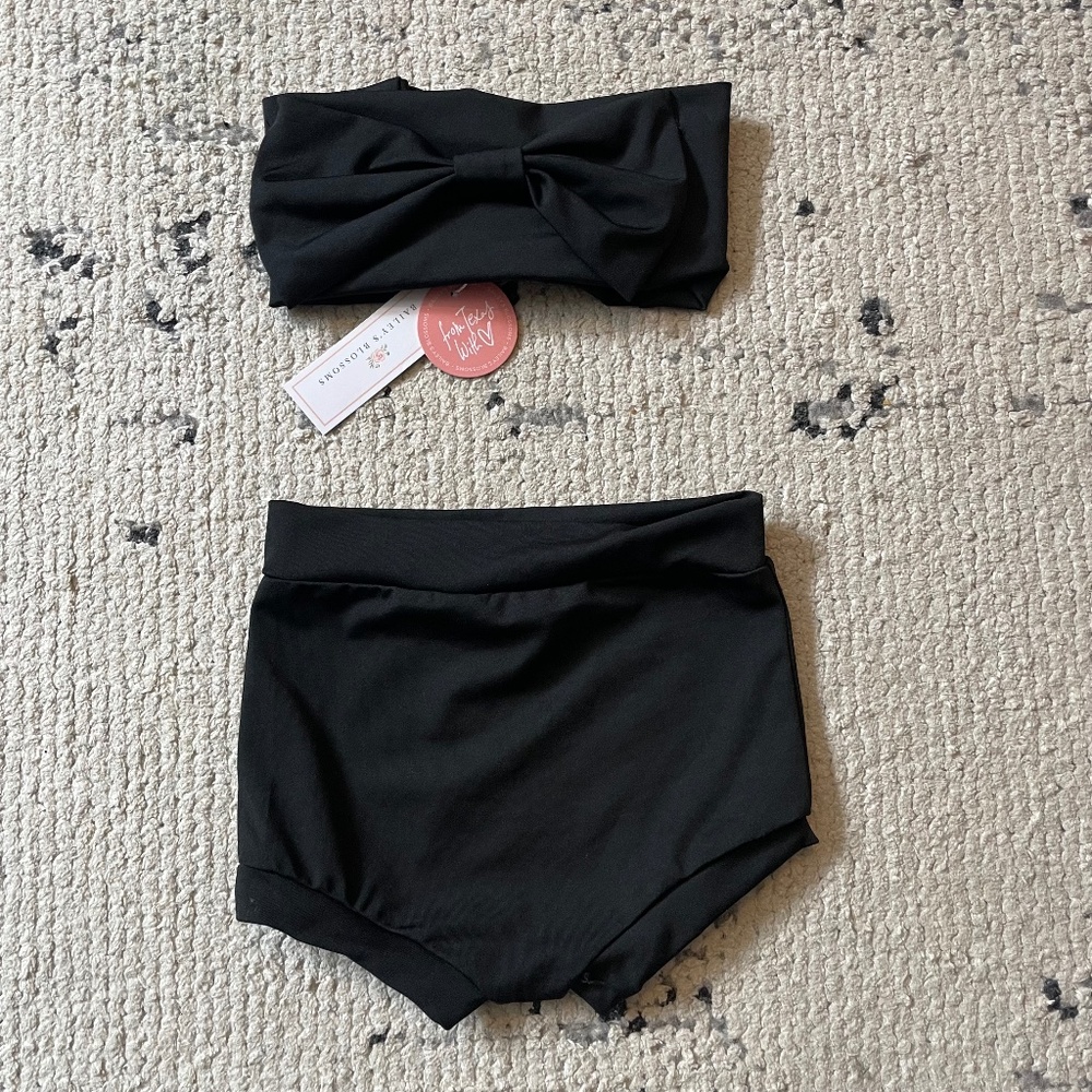 Bailey’s Blossoms 6-9 months Vivi Two-Piece Bow Tube Top & Bloomer Set black